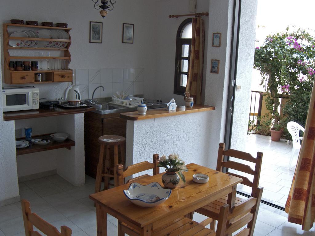 Dolphins Apartment Elounda  Bilik gambar