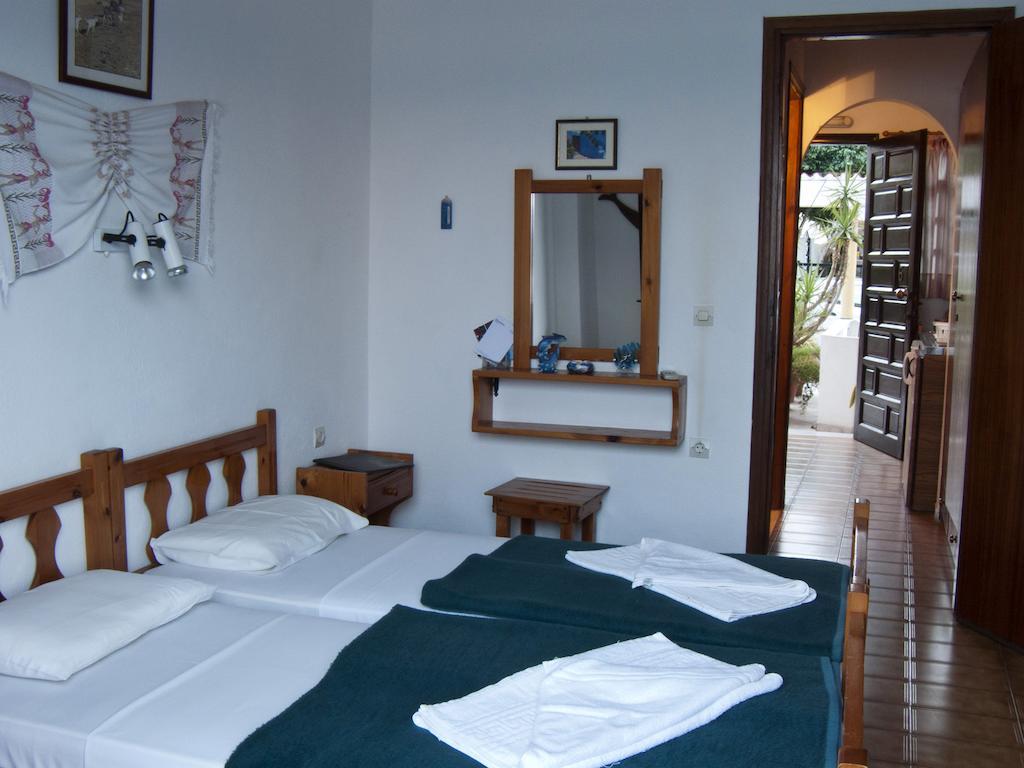 Dolphins Apartment Elounda  Bilik gambar